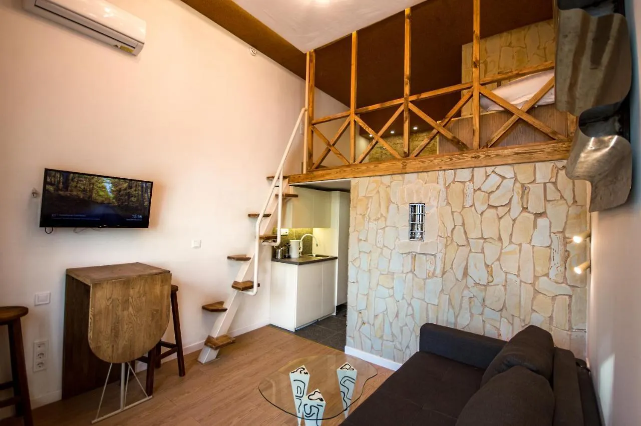 Kyiv Whisky Box Apartments Ukraine